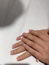 -孔雀手美甲美睫护理