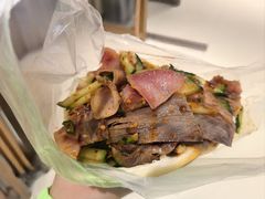 -邢记肉合(丹尼斯店)