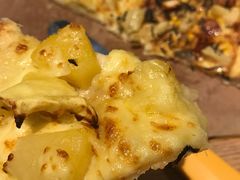 双拼榴莲披萨-乐凯撒披萨(欢乐颂购物中心店)