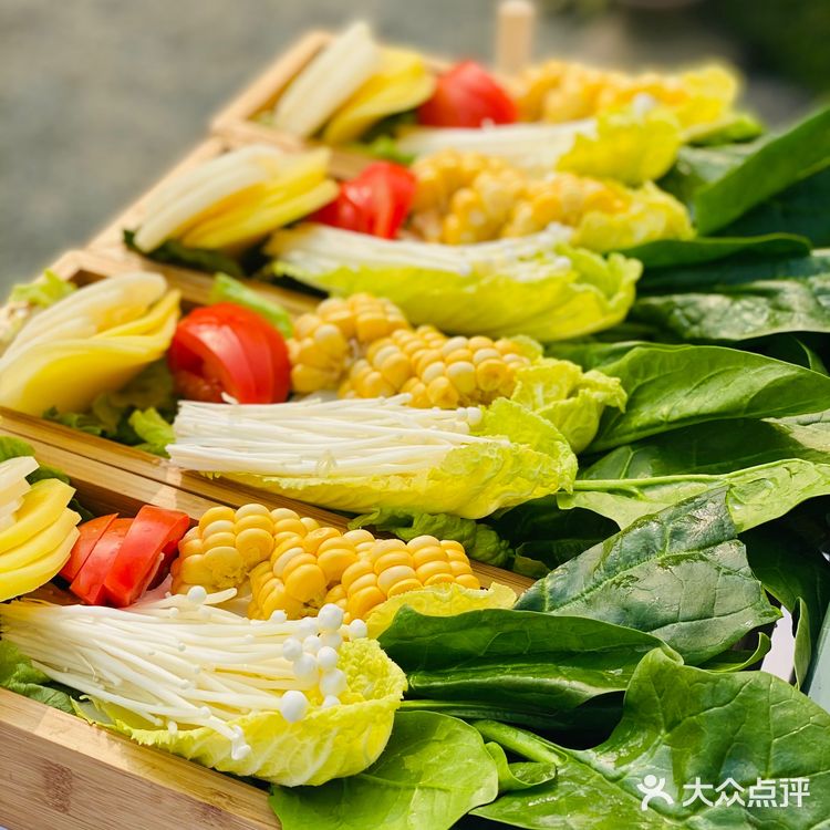 立春来鲟也万事屋，愿新年万事如意