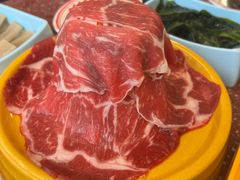 -四囍码头海鲜烧烤自助火锅(外滩南京东路悦荟广场店)