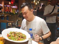 -老滇山寨•云南特色菜•地方菜•民族风情歌舞表演(金碧店)