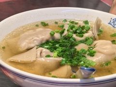 特制酒香鲜肉大馄饨-逸桂禾面馆