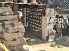 -满記土窑烧鷄波浪山莊