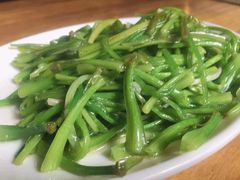 -小厨子私房菜·云南美食店