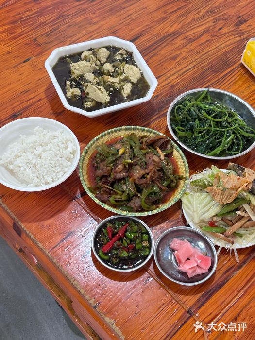 大邑李记肥肠血旺图片