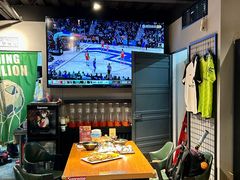 -京狮炙燥·精酿烧烤(首经贸店)