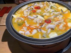 -山城外·非遗酸菜鱼(蜀都万达店)
