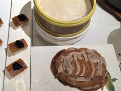 -贝勒爷·酥不腻烤鸭