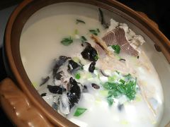 -姜君·千岛湖鱼头馆(浦东大道店)