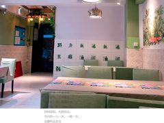 大堂-丽丽三鲜螺蛳粉(田林路店)