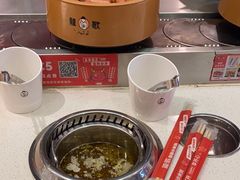 -龍歌自助小火锅(市南金茂湾店)