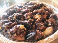 铁板茄子-鹏城人家海鲜酒家·23年老字号(较场尾店)