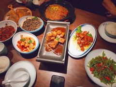 -湖兰金牌小炒肉(椒江万达店)