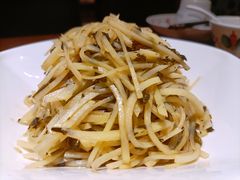椒蒿土豆丝-天山醉美·新疆餐厅(富华里店)