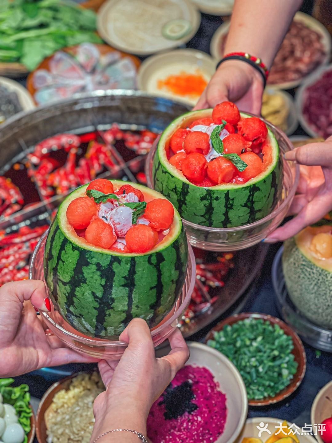 重庆也有西瓜沙冰啦🍉人均16过夏天❗️