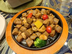 -湖北三五醇酒店·35年新楚菜
