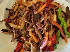 什锦山野菜-小厨子私房菜·云南美食店