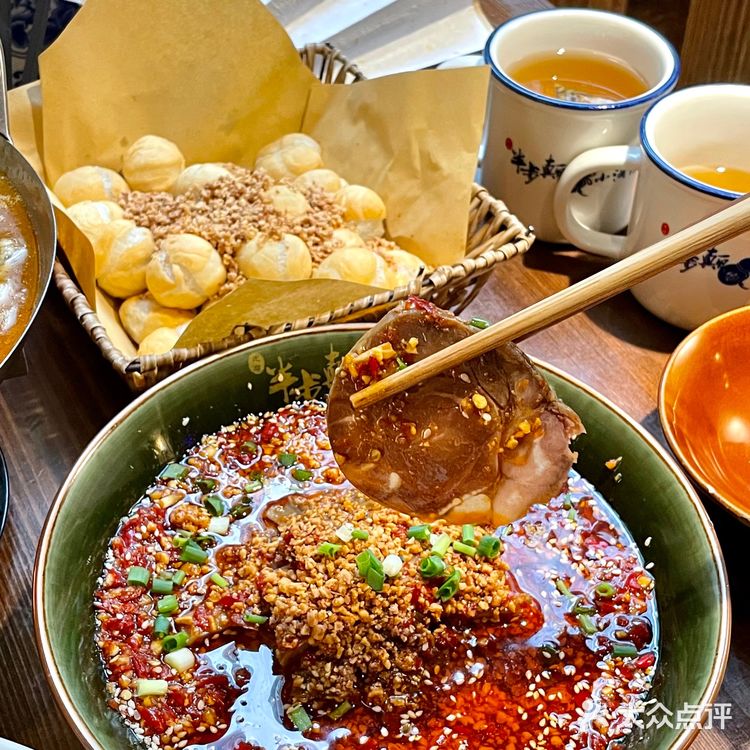 深圳川菜｜夏天就是要去半步颠吃新品小龙虾or毛蟹🦞