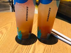 -星巴克臻选(周浦万达店)