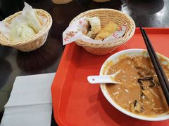 -方中山胡辣汤(成都首店)