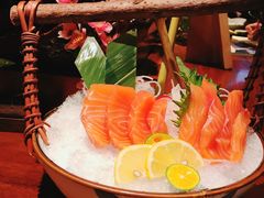 -萤初高端日料王(曲江银泰店)