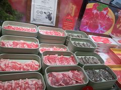 -四囍码头海鲜烧烤自助火锅(外滩南京东路悦荟广场店)
