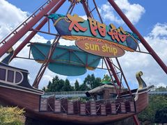 -七彩云南欢乐世界