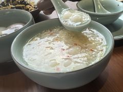 -缸鸭狗(天一广场店)