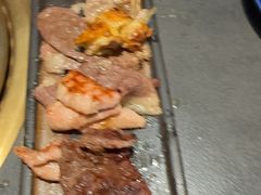 -铭牛烧肉·和牛海鲜自助(高新月牙湖店)