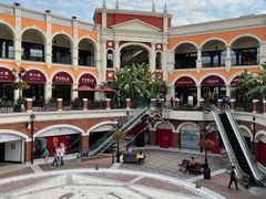 -佛罗伦萨小镇广佛名品奥特莱斯(疏港路店)