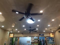 大堂-伊鼎牛肉面(潍坊路店)