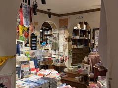 -橡皮书店(翠湖北路店)