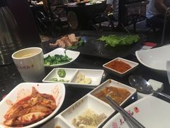 -木槿花韩式炭烤·熟成肉工坊(孙文东路店)