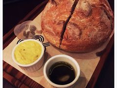 -恰餐厅及酒吧 CHAR Bar & Grill (北京丽都皇冠假日店)