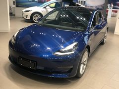 -TESLA 特斯拉(上海太古汇体验店)