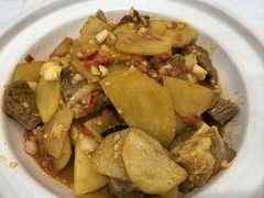土豆炖牛腩-新新湘菜馆(新中街二条店)