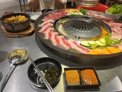 -哈哈碳都·牛肋条无限自助烤肉(台江万达店)