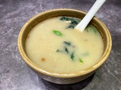 老济南甜沫-闫府私房菜·百年鲁菜(恒隆店)