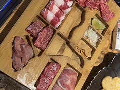 -焱铁烧·黑毛和牛专门店(南宁万象城店)