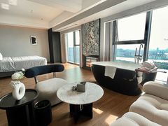 -长沙五一广场Tyndall·隙酒店