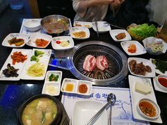 -青松馆韩国料理(香港中路佳世客店)