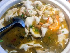 黑鱼煲-胖哥俩肉蟹煲(海盐总店)