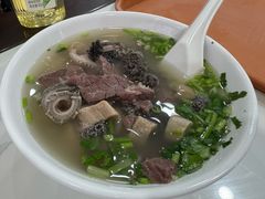 -尹记门钉肉饼(丰台站店)