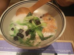 -刀小蛮半只鸡过桥米线(家乐福四元桥店)