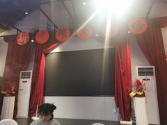 -里堂派对·独栋团建聚会小院轰趴馆(三圣乡店)