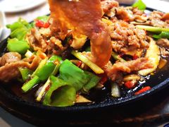 铁板牛肉-洪霞餐馆