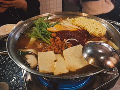 部队火锅-富乐满韩国正宗炸鸡韩国料理(虹泉路店)