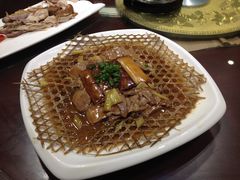 红扒带皮羊肉-松针蔡记蒸饺(花园路店)