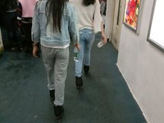 -正佳冰河湾真冰滑冰场